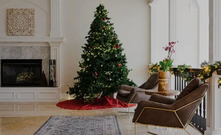 How To Decorate My Apartment This Christmas?