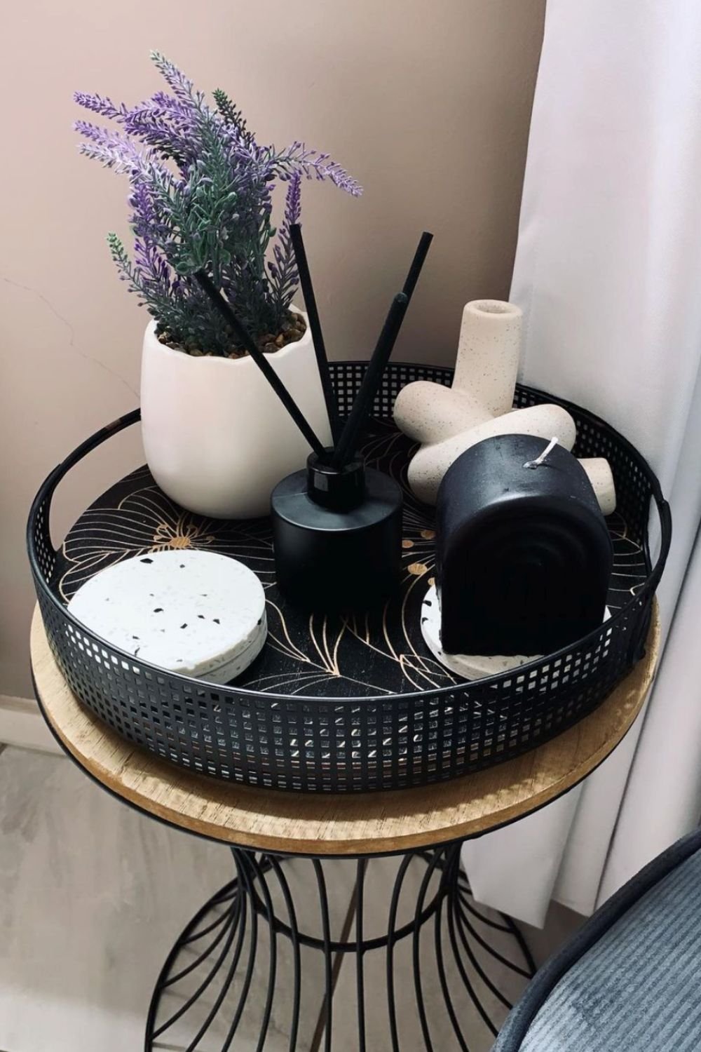 Snapshot of Apartment Decoration Industrial Trays