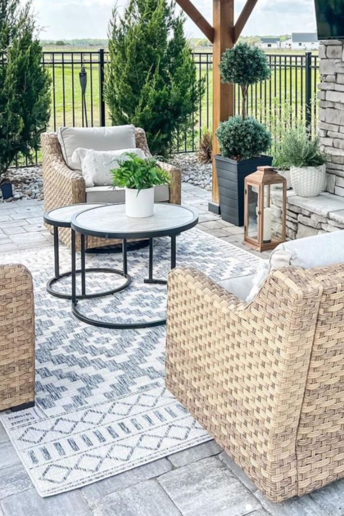 Budget-Friendly Patio Rug Patterns